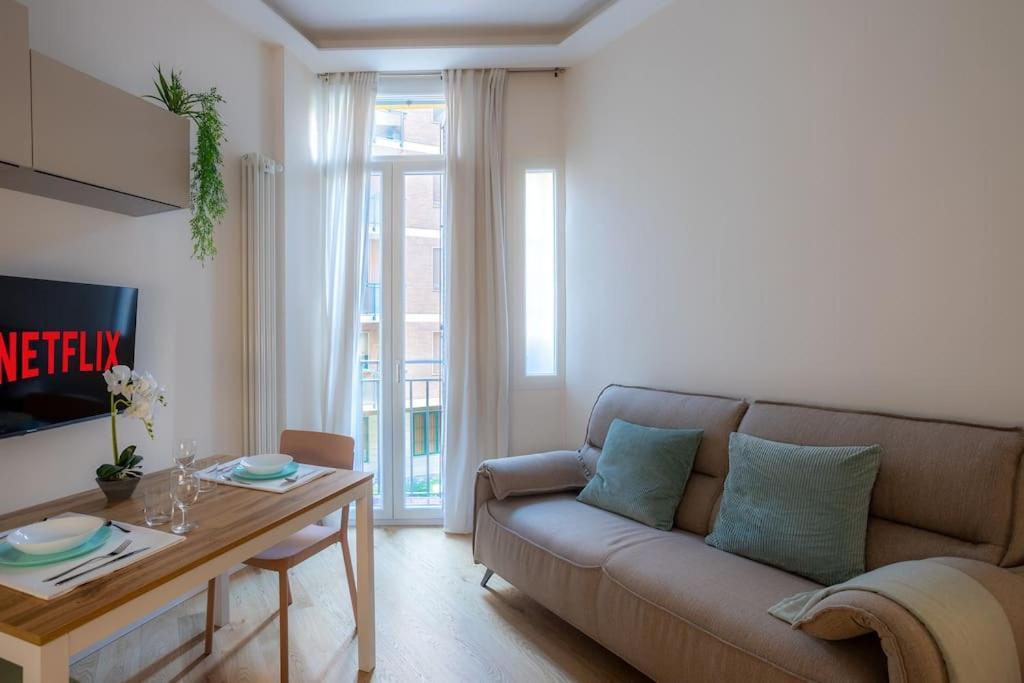 Duomo-Fiera Mi Master Suite Design Wifi+Netflix 밀라노 외부 사진