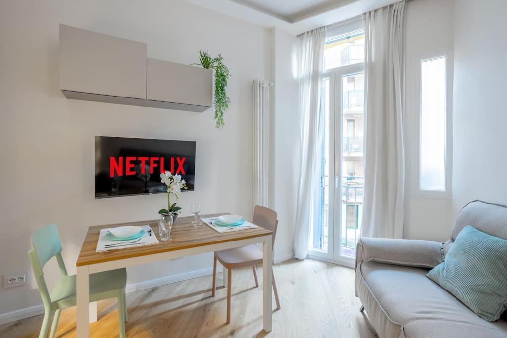 Duomo-Fiera Mi Master Suite Design Wifi+Netflix 밀라노 외부 사진