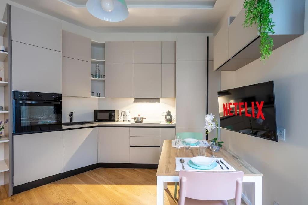 Duomo-Fiera Mi Master Suite Design Wifi+Netflix 밀라노 외부 사진